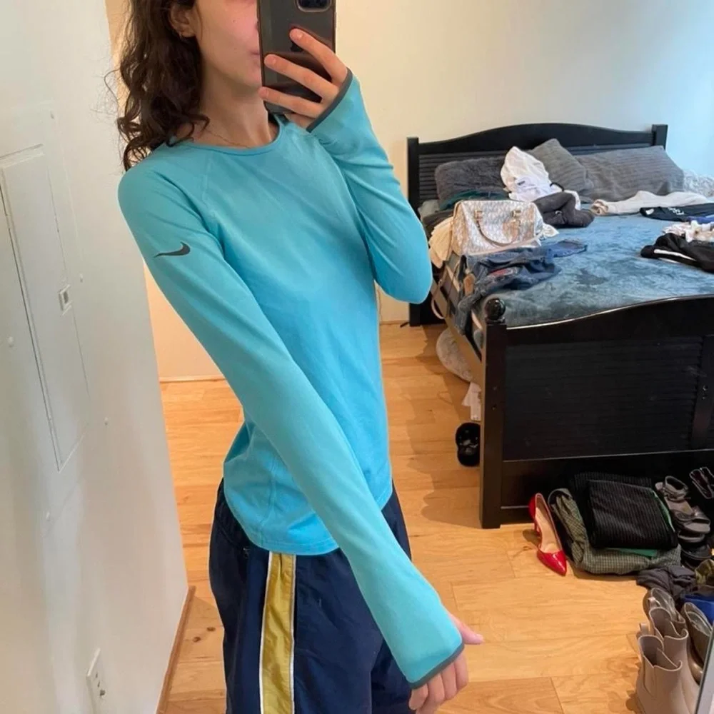 Nike Women's Long Sleeve Tee - Light Blue